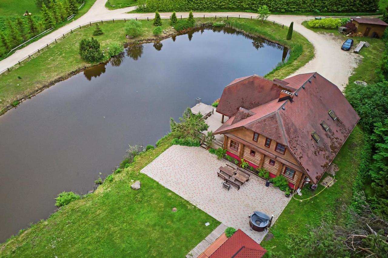 Вилла Viesu Nams Krauklisi Tinuzi Экстерьер фото